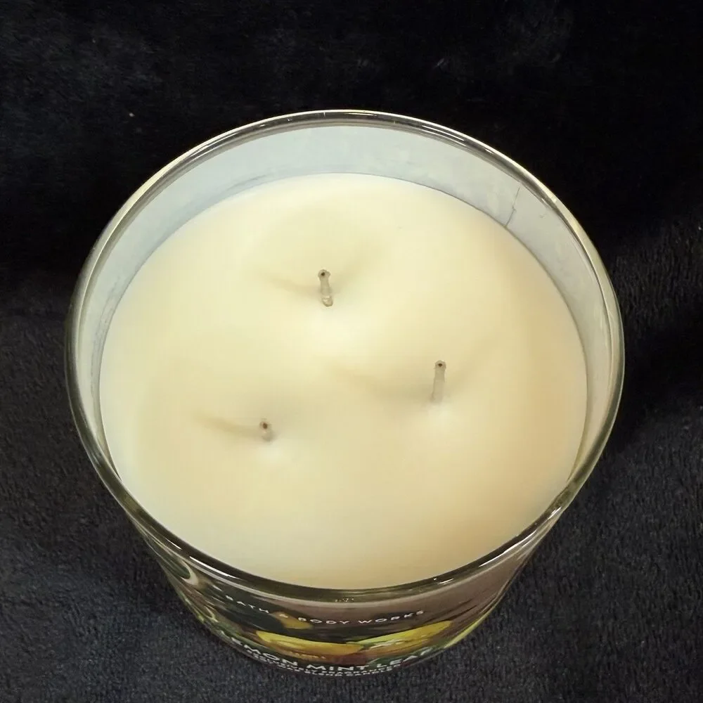 Bath & Body Works bath body